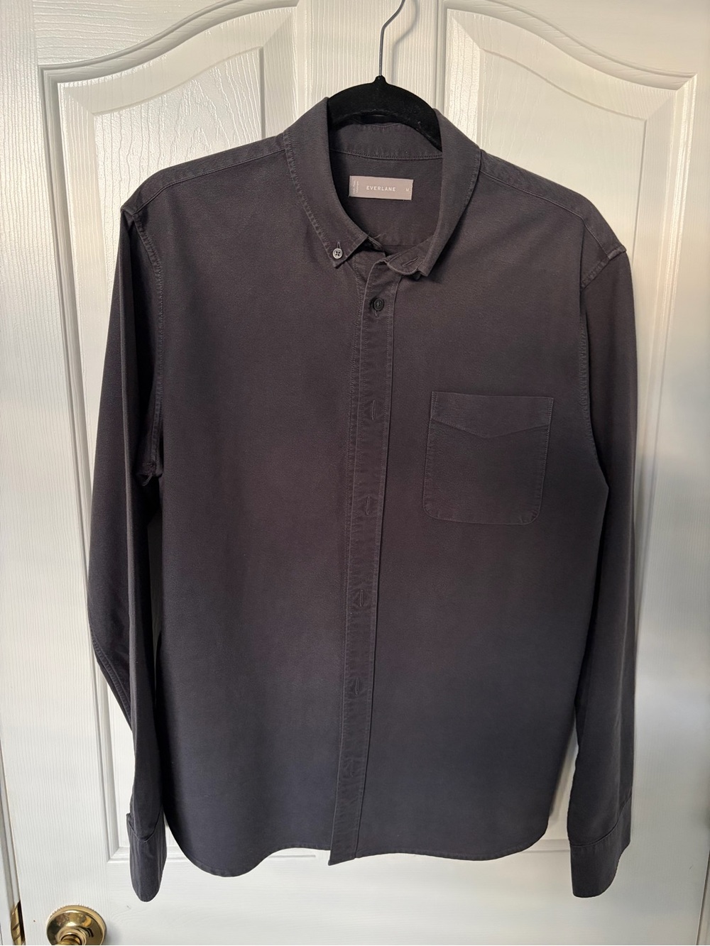 Everlane Charcoal Oxford Button Down - Picture 2 of 7